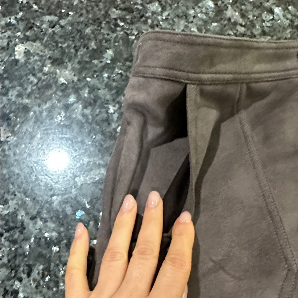 T Tahari Charcoal Button-Down A-Line Skirtsuede F… - image 7